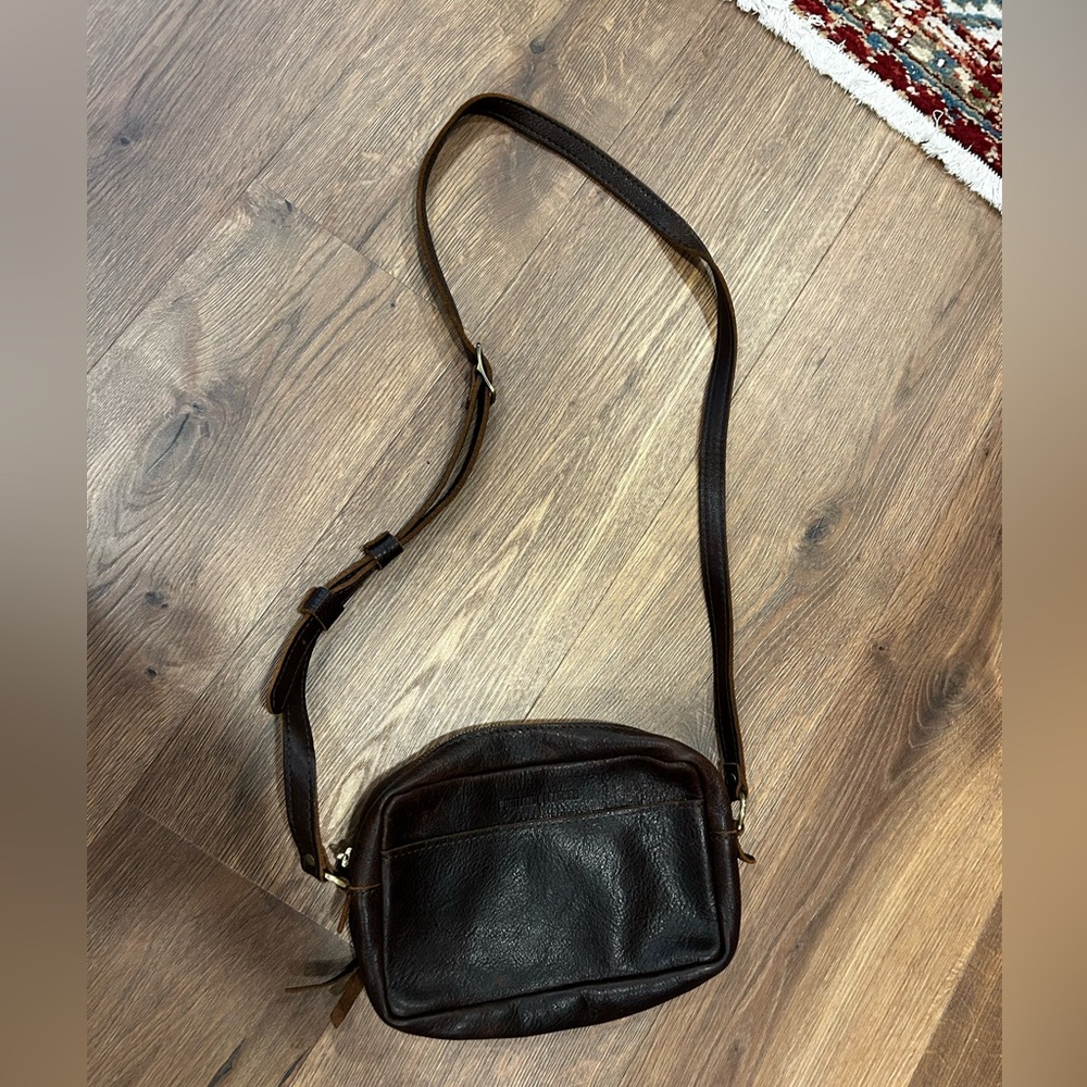 Portland Leather crossbody